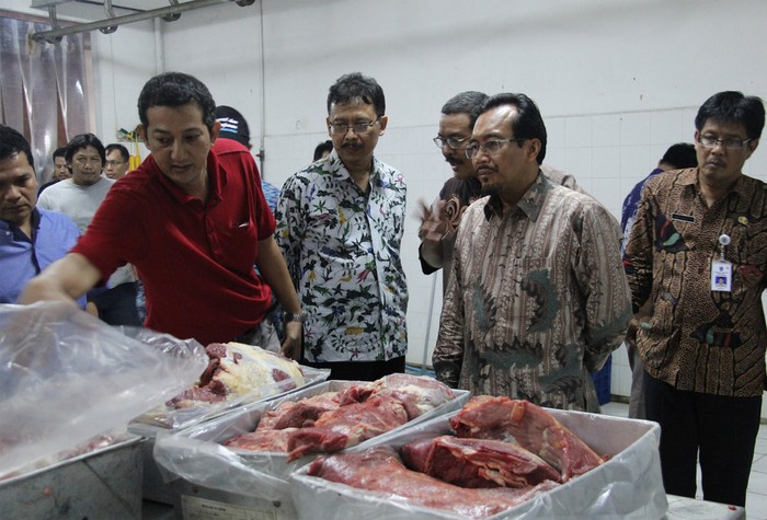 Harga Daging Masih Tinggi, Suswono Salahkan Pedagang dan Bulog