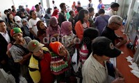 Dengan THB, penumpang memberikan uang jaminan sebesar Rp 5.000 pada saat pembelian tiket di awal.