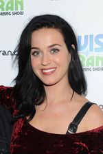 Wajah Natural Katy Perry