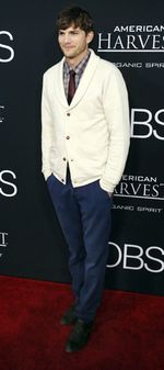 Ashton Kutcher di Premiere Jobs