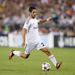 Iniesta: Isco Punya Masa Depan Cerah bersama Madrid dan Spanyol