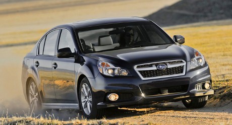 Transmisi Rusak Paksa Subaru Tarik 3 Jenis Mobil