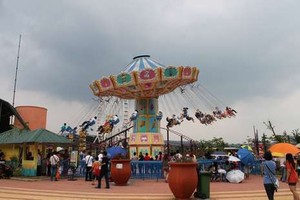 Seru-seruan di 3 Taman Hiburan Keren di Sekitar Jakarta