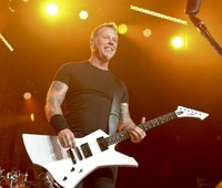 Konser Metallica, dari Tiket Murah hingga Kehadiran Jokowi