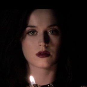 Kisah Roar Katy Perry, dari Bocor di Internet Hingga Dituduh Plagiat