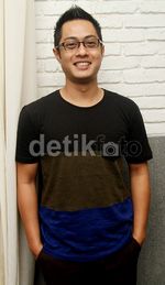 Ferry Ardiansyah Bergaya Casual