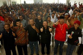 Bambang DH Bertemu dengan 1500 Kepala Desa di Lamongan
