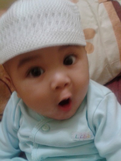 Athalla Raditya Al Gathan, 8 Bulan, Lelaki