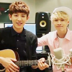 Henry dan Chanyeol EXO Nyanyikan Versi Akustik 1-4-3 (I Love You)