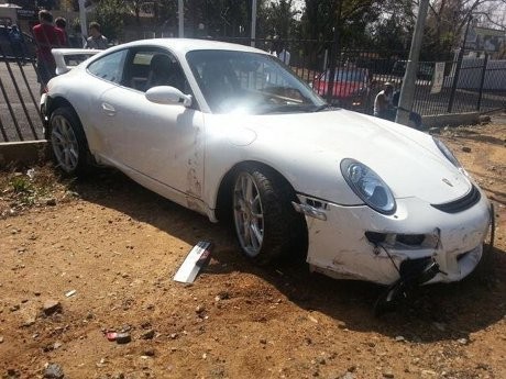 Test Drive, Salesman Hancurkan Porsche 911 GT3