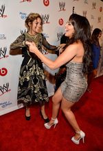 Rambut Sensasional Vanessa Hudgens