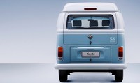 Sementara untuk menunjukkan jati dirinya, sebuah tulisan '56 Years - Kombi Last Edition' dipasangkan di mobil tersebut. (dok. VW).
