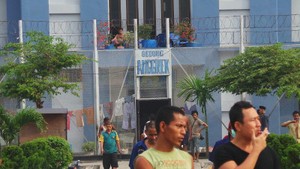 22 Napi Pelaku Kerusuhan LP Tanjung Gusta Dipindahkan ke Nusa Kambangan