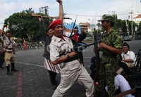 Drama peperangan antara tentara RI dengan pasukan Belanda di gelar di halaman Museum TNI AD.