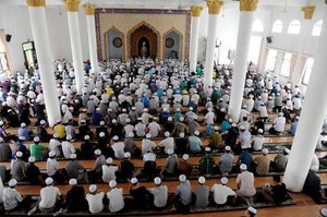 52,5 Persen Masyarakat Ingin Awal Puasa dan Lebaran Ditentukan Jauh Hari