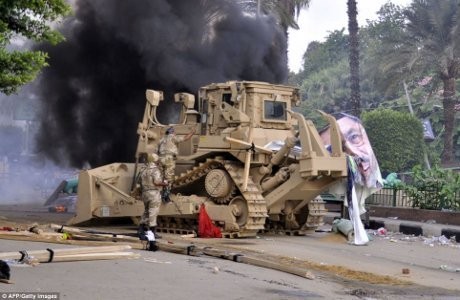 24 Polisi Mesir Tewas dalam Serangan Militan di Sinai