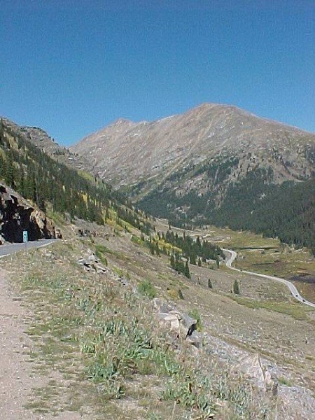 5 Pemandangan Terindah dari Jalan Raya AS