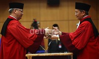 Sebagai Ketua MK yang baru, Akil memohon doa restu dan dukungan dari masyarakat.