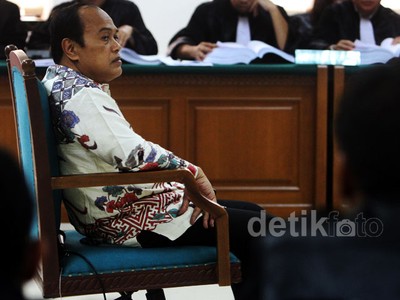 Irjen Djoko Dituntut 18 Tahun Penjara
