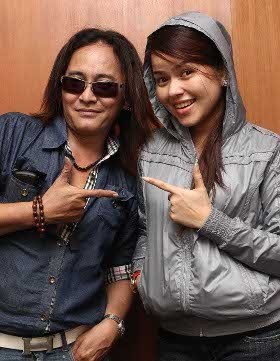 Garap Jangan Oh Jangan, Siti Liza Kolaborasi Bareng Ritchie Freddy