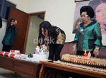 Tina Toon Rayakan Ultah ke-20 di Panti Asuhan