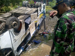 Kesaksian Penjaga Warung Soal Detik-detik Kecelakaan Bus di Cisarua