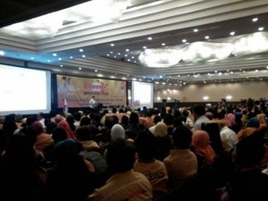 Wiranto dan Hary Tanoe Bekali Caleg se-Jabar