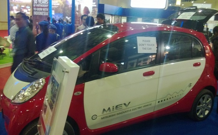 Mitsubishi Rahasiakan Harga Mobil Listrik Supaya Orang Penasaran