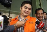 Simon Diperiksa KPK Sebagai Tersangka