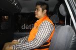 Simon Diperiksa KPK Sebagai Tersangka