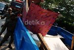 Bangunan di Atas Kali Sunter Ditertibkan