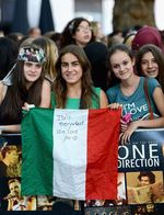 70 Ribu Fans Histeris di Premiere Film One Direction