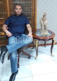 Metallica itu kita udah buka komunikasi dari tahun 2011 akhir, bahkan dari sebelum konser awal kita, tahun 2011 belum ada kejelasan pasti. Tahun 2012 kita tunjukkan keseriusan kita, akhirnya buka deposit, kisah President Director Blackrock Entertaiment, Krishna Radhitya.