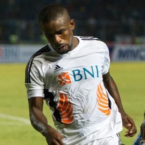 Arema Beri Libur Greg Untuk Urus Kasusnya