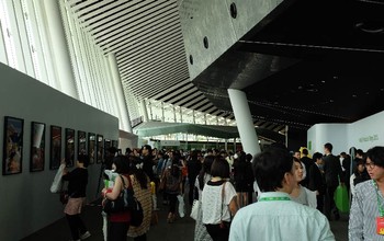     Basis terbesar pengguna Line sendiri ada di Jepang. Ada 47 juta Line user di negeri Sakura ini.