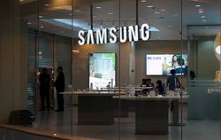 Megahnya Samsung Experiential Shop di Kasablanka