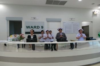  Rumah Sakit Berteknologi Tinggi dan Keluarga Pasien Gratis Menginap
