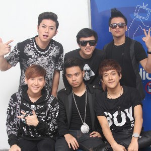Ini Cara Bisma Redam Perselisihan Fans SM*SH vs Cherrybelle