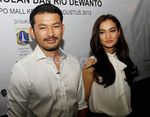 Jelang Nikah, Rio Dewanto dan Atiqah Hasiholan Tampil Serasi