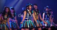Haruka didaulat sebagai center di single kali ini.