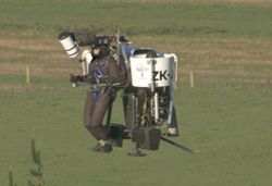 Mengangkasa dengan Jetpack Seharga Rp 1,5 Miliar