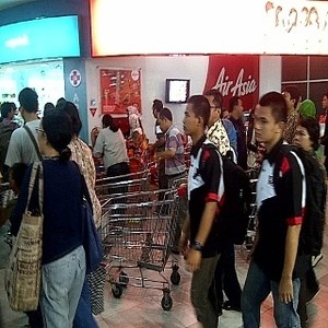 Dolar Tembus Rp 11.000, Harga Barang di Mal dan Supermarket Naik Hingga 30%