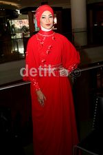 Alya Rohali Cantik Berhijab