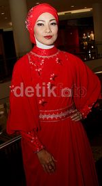 Alya Rohali Cantik Berhijab