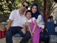 Sultan Djorghi, Annisa Trihapsari, dan Aqueeni Aziz Djorghi. Noel/detikHOT.