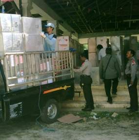Cuaca Buruk, Pengiriman Logistik ke Pulau Masalembu Batal