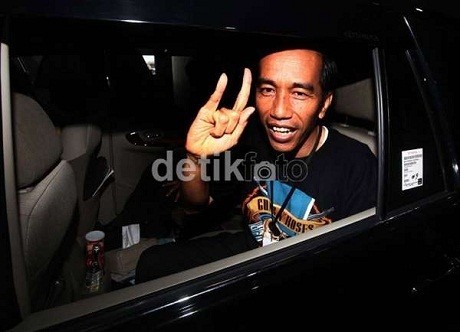 Berkaos Hitam, Jokowi Tonton Metallica di GBK