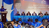 Tak hanya itu, Rakernas itu juga menghasilkan kesepakatan dan peneguhan Ketua Umum PAN, Hatta Rajasa untuk maju menjadi calon presiden 2014 dari Partai Amanat Nasional.