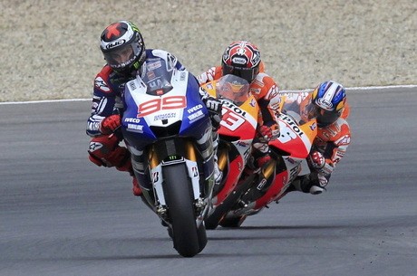 Kembali Dikalahkan Duo Honda, Lorenzo Kecewa Berat
