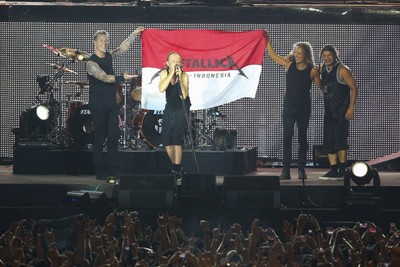 Konser Kolosal Metallica di Stadion Utama Gelora Bung Karno